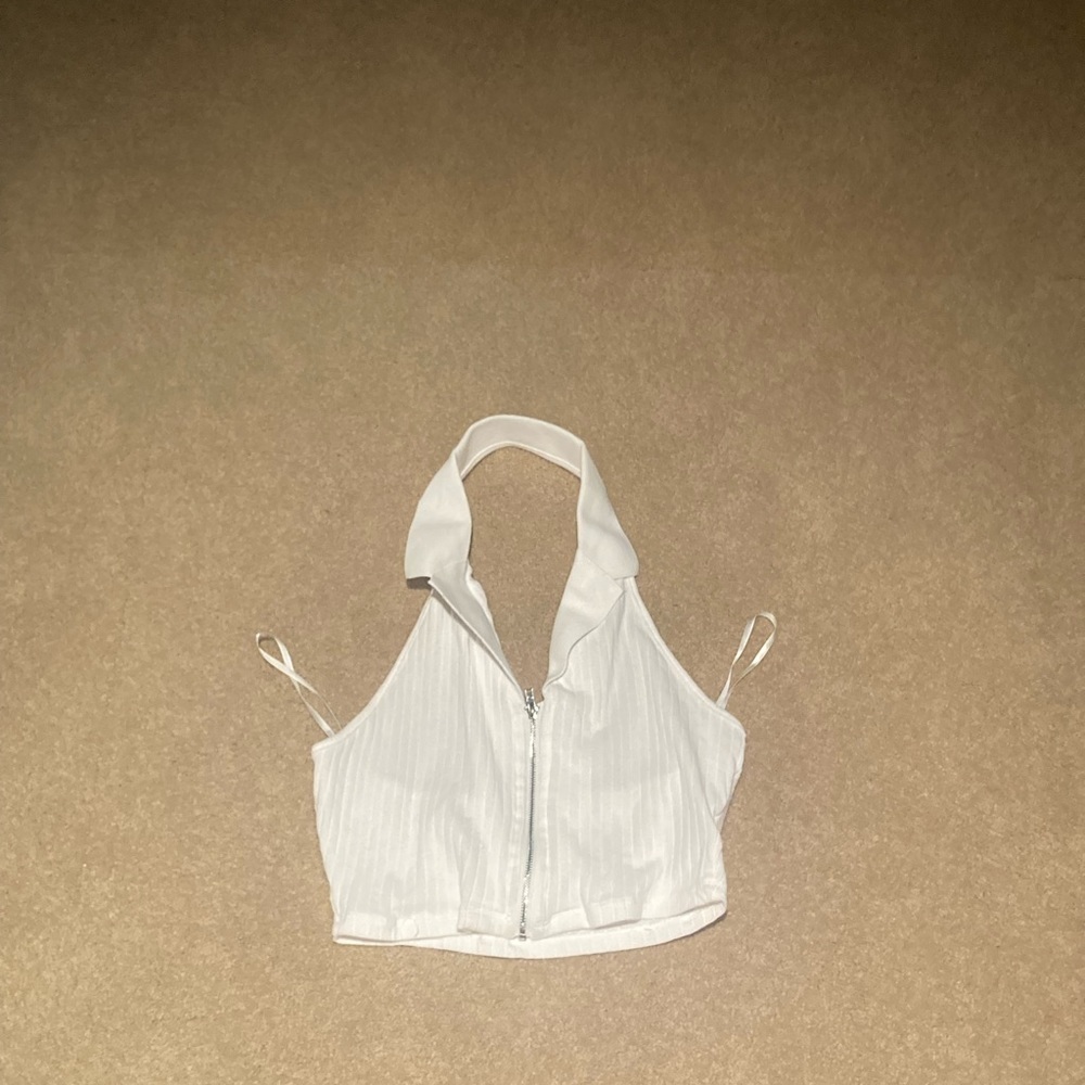 White Halter Crop Top Zip Up with collared neckline - Picture 2 of 5